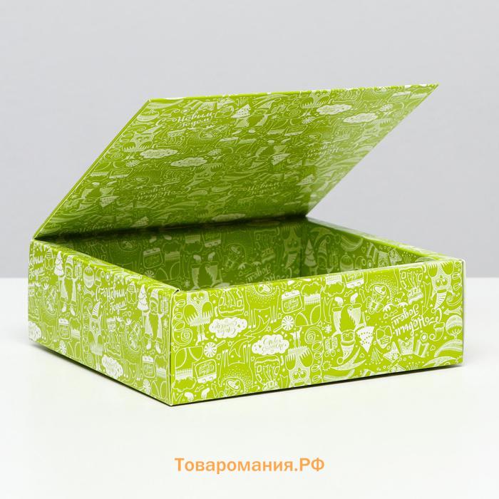 Подарочная коробка «Новогоднее попурри», 18.5×16×5.8 см