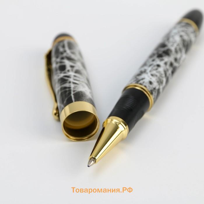 Ручка шариковая, подарочная в футляре кожзам, синяя паста 1.0 мм «Удачи во всем!»