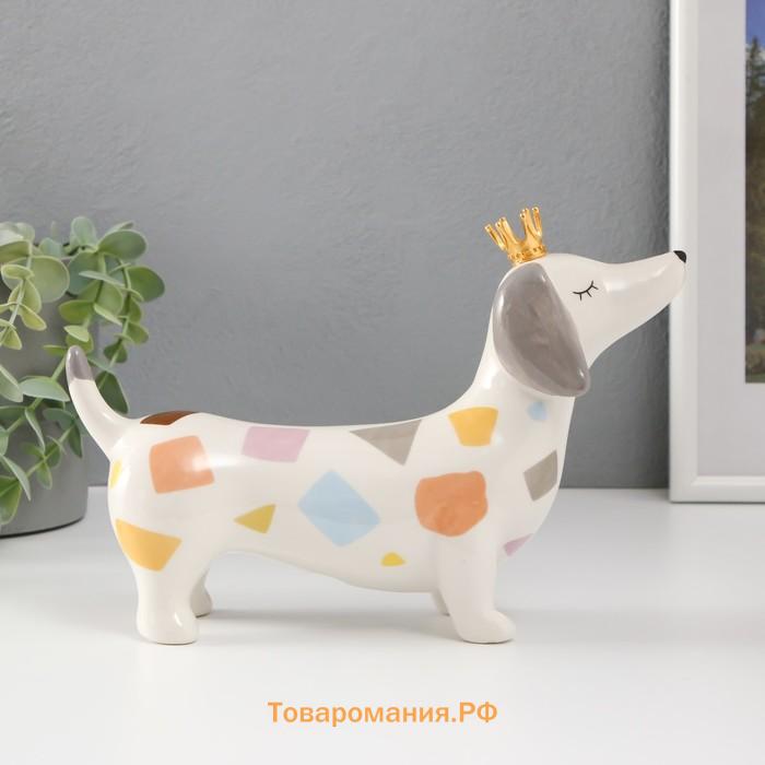 Фигурка керамика «Такса в короне», разноцветные пятна, 23.2×6.2×15.8 см