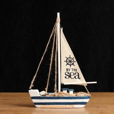 Сувенирная модель корабля с подсветкой «Парус», 23×5×33 см