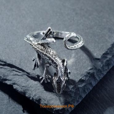 Кольцо "Перстень" хамелеон, цвет чернёное серебро, безразмерное